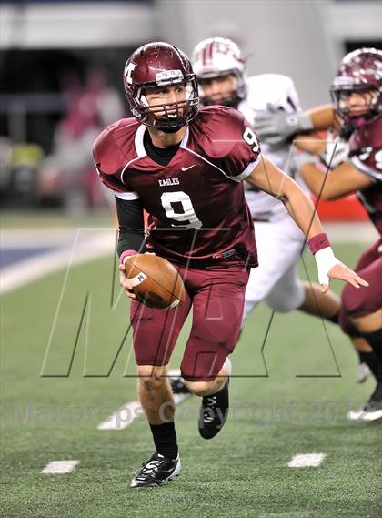Thumbnail 3 in East Bernard vs. Mildred (UIL 2A Division 2 Final) photogallery.