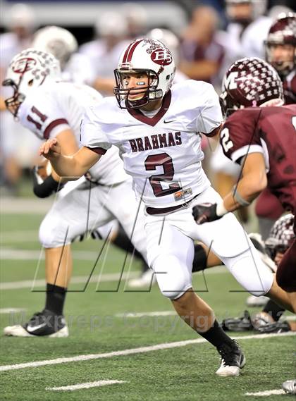 Thumbnail 1 in East Bernard vs. Mildred (UIL 2A Division 2 Final) photogallery.