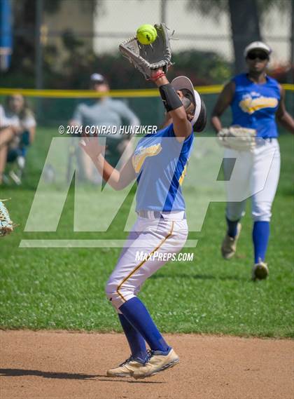 Thumbnail 2 in Eastside vs. Muir (CIF SS Division 7 Semifinal) photogallery.