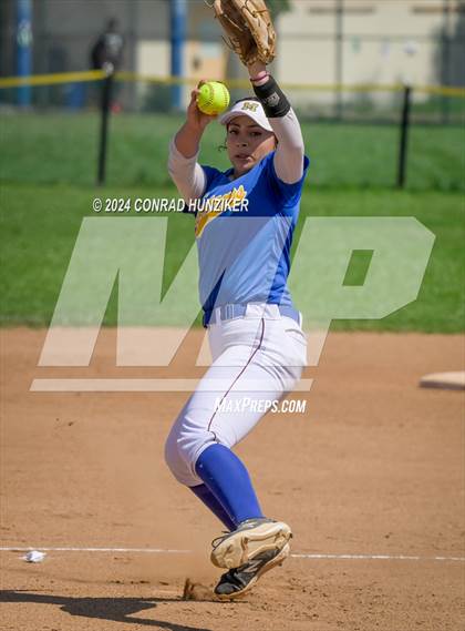 Thumbnail 2 in Eastside vs. Muir (CIF SS Division 7 Semifinal) photogallery.