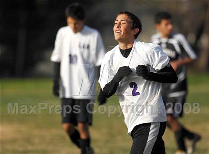 Thumbnail 2 in Los Angeles Baptist vs. Glendale photogallery.