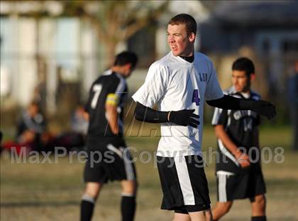 Thumbnail 3 in Los Angeles Baptist vs. Glendale photogallery.