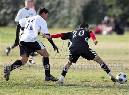 Thumbnail 3 in Los Angeles Baptist vs. Glendale photogallery.