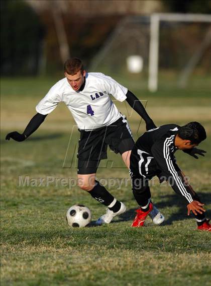Thumbnail 3 in Los Angeles Baptist vs. Glendale photogallery.