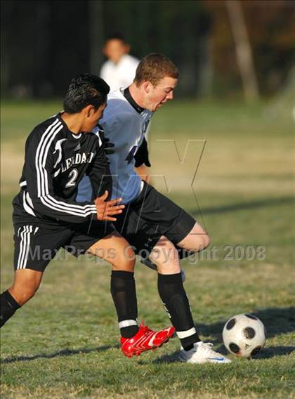 Thumbnail 1 in Los Angeles Baptist vs. Glendale photogallery.