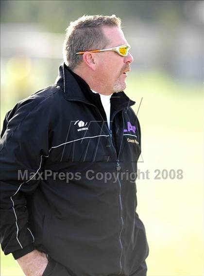 Thumbnail 3 in Los Angeles Baptist vs. Glendale photogallery.
