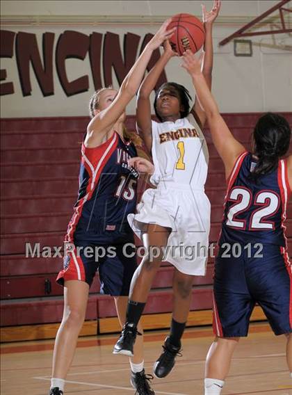 Thumbnail 3 in Vacaville Christian @ Encina Prep photogallery.