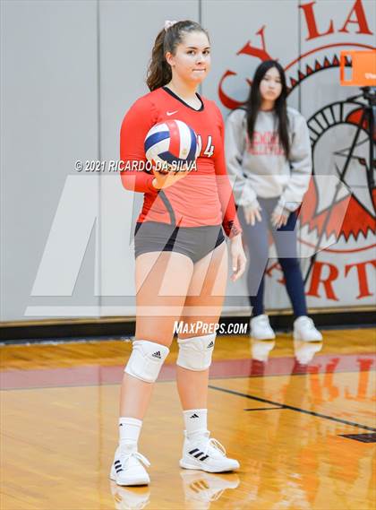 Thumbnail 3 in Memorial vs Langham Creek photogallery.