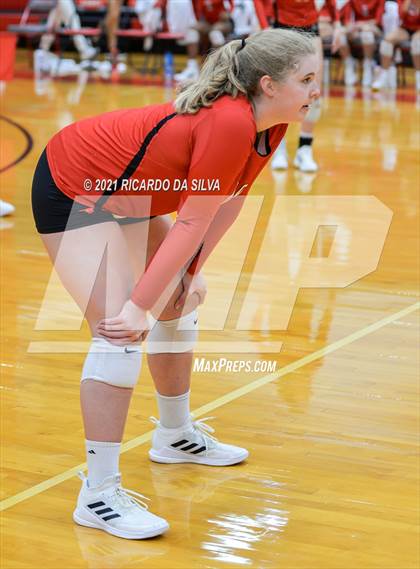 Thumbnail 2 in Memorial vs Langham Creek photogallery.