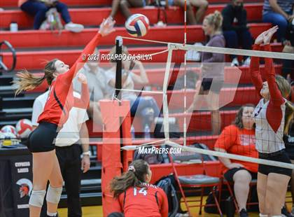 Thumbnail 1 in Memorial vs Langham Creek photogallery.