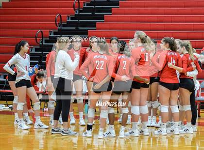 Thumbnail 2 in Memorial vs Langham Creek photogallery.