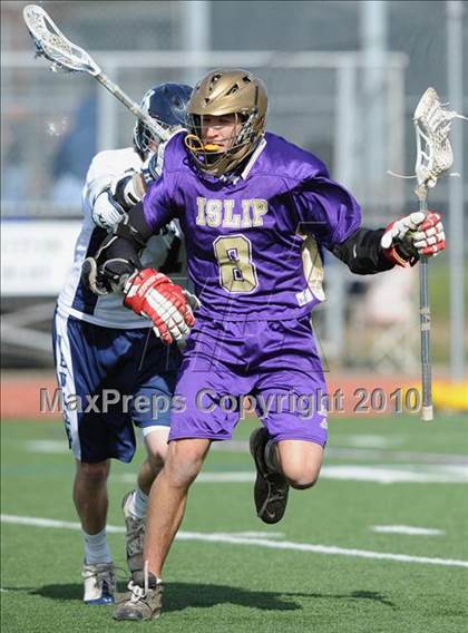 Thumbnail 1 in Islip @ Huntington photogallery.