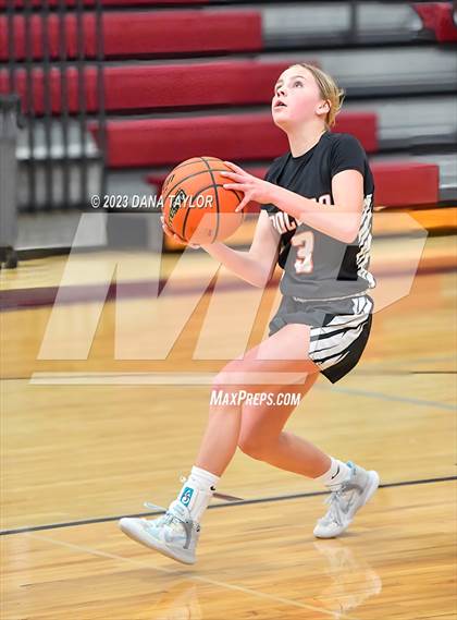 Thumbnail 2 in Nocona @ Millsap photogallery.