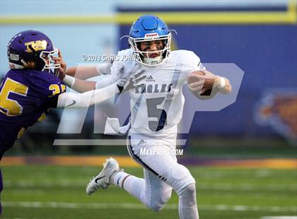 Thumbnail 2 in Columbia @ Taylorville (IHSA Class 4A 2nd Round Playoff) photogallery.