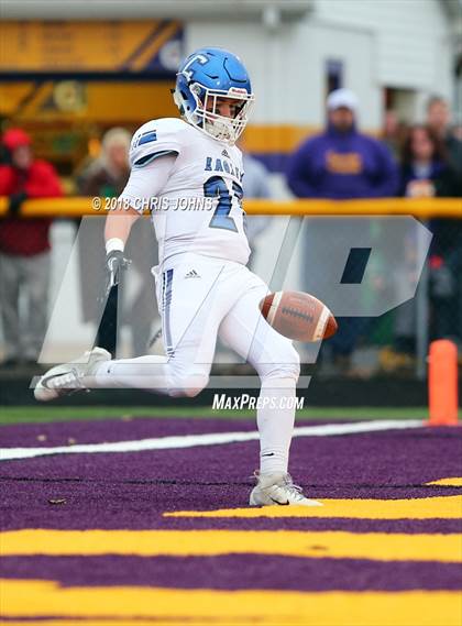Thumbnail 1 in Columbia @ Taylorville (IHSA Class 4A 2nd Round Playoff) photogallery.