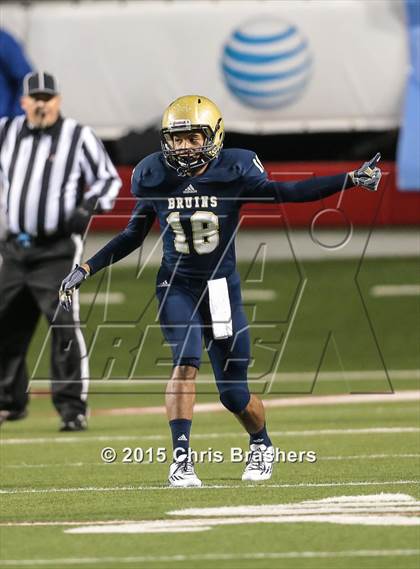 Thumbnail 2 in Pulaski Academy vs. McClellan (AAA 5A State Final) photogallery.