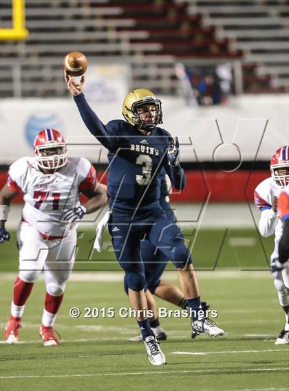 Thumbnail 1 in Pulaski Academy vs. McClellan (AAA 5A State Final) photogallery.
