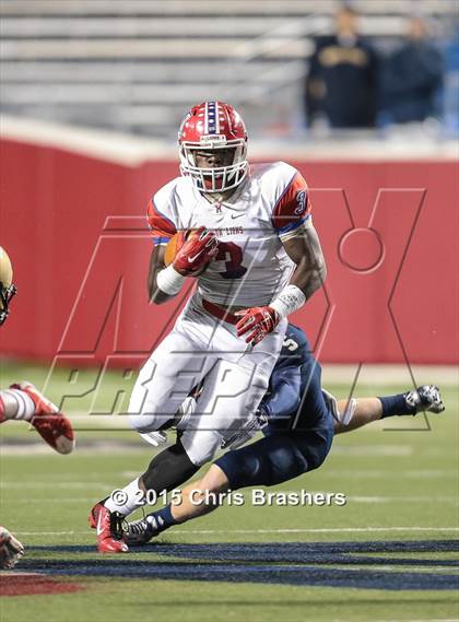 Thumbnail 1 in Pulaski Academy vs. McClellan (AAA 5A State Final) photogallery.
