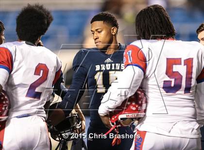 Thumbnail 1 in Pulaski Academy vs. McClellan (AAA 5A State Final) photogallery.