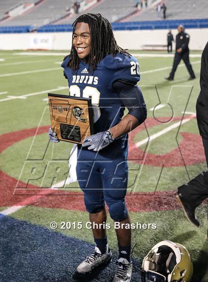 Thumbnail 1 in Pulaski Academy vs. McClellan (AAA 5A State Final) photogallery.