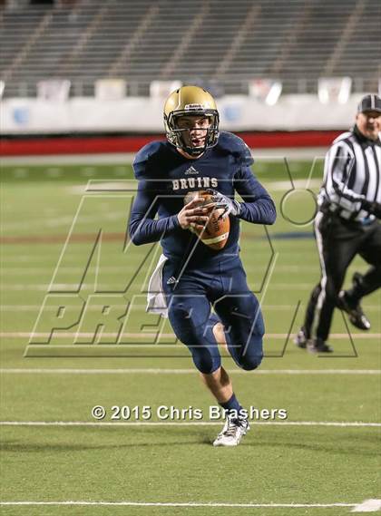 Thumbnail 3 in Pulaski Academy vs. McClellan (AAA 5A State Final) photogallery.