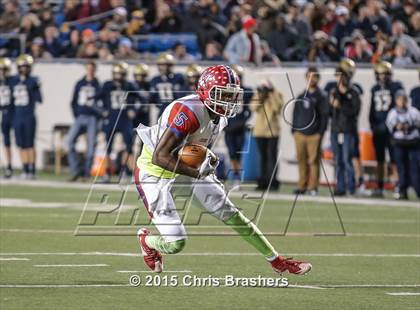 Thumbnail 1 in Pulaski Academy vs. McClellan (AAA 5A State Final) photogallery.