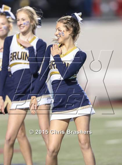 Thumbnail 1 in Pulaski Academy vs. McClellan (AAA 5A State Final) photogallery.