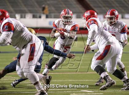 Thumbnail 3 in Pulaski Academy vs. McClellan (AAA 5A State Final) photogallery.