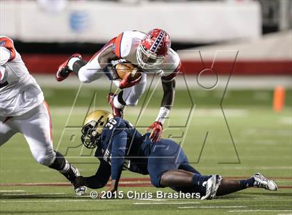 Thumbnail 2 in Pulaski Academy vs. McClellan (AAA 5A State Final) photogallery.