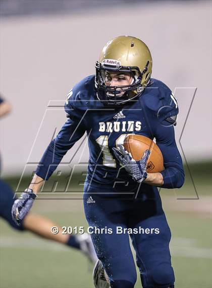 Thumbnail 3 in Pulaski Academy vs. McClellan (AAA 5A State Final) photogallery.