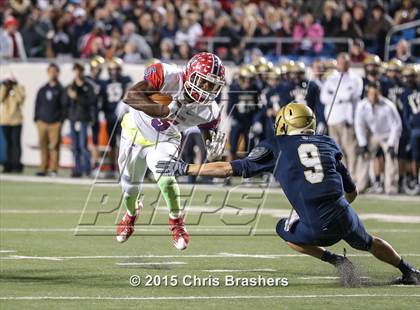 Thumbnail 2 in Pulaski Academy vs. McClellan (AAA 5A State Final) photogallery.