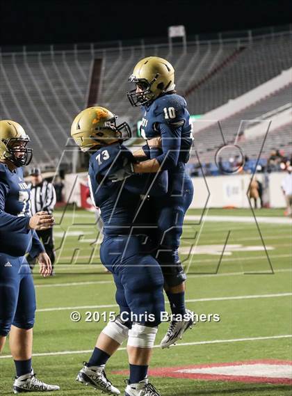 Thumbnail 1 in Pulaski Academy vs. McClellan (AAA 5A State Final) photogallery.