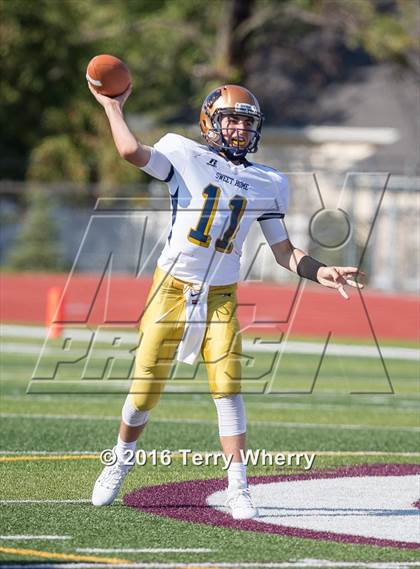Thumbnail 1 in Kenmore East vs. Sweet Home photogallery.