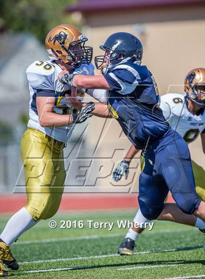 Thumbnail 1 in Kenmore East vs. Sweet Home photogallery.