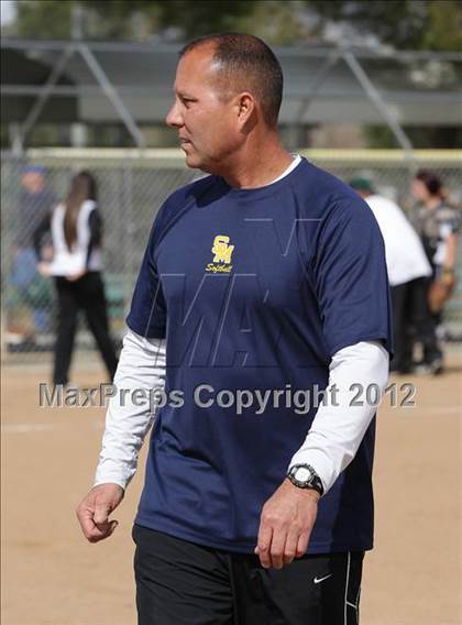 Thumbnail 1 in Canyon @ Santa Monica (Desert Classic) photogallery.