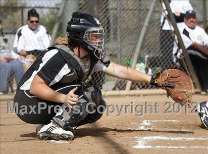Thumbnail 1 in Canyon @ Santa Monica (Desert Classic) photogallery.