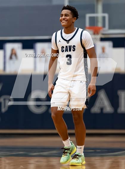 Thumbnail 2 in King @ College Park photogallery.