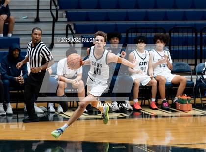 Thumbnail 2 in King @ College Park photogallery.