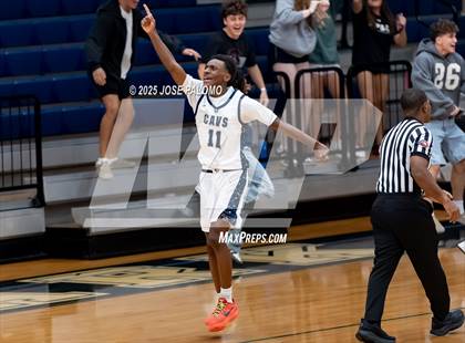 Thumbnail 1 in King @ College Park photogallery.