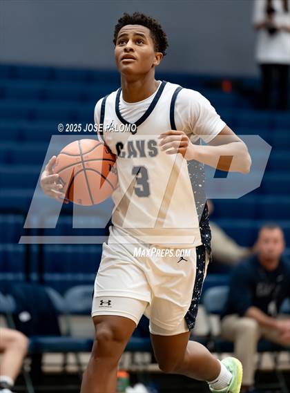 Thumbnail 2 in King @ College Park photogallery.