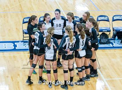 Thumbnail 2 in Clearwater Central Catholic vs. Plant (Berkeley JV Tournament) photogallery.