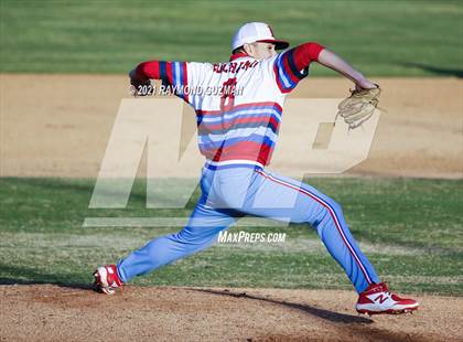 Thumbnail 3 in Tulare Western @ Buchanan photogallery.