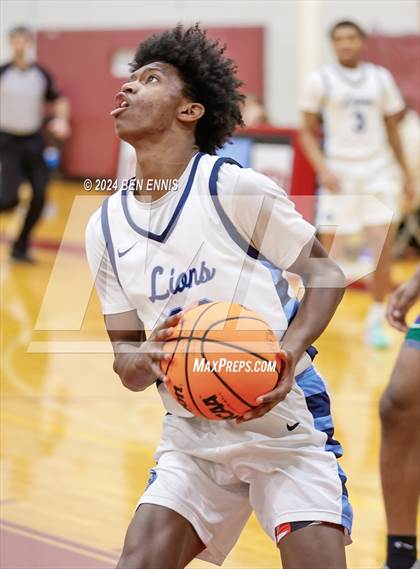 Thumbnail 3 in Lovett vs. KIPP Atlanta Collegiate (HIES MLK Classic) photogallery.