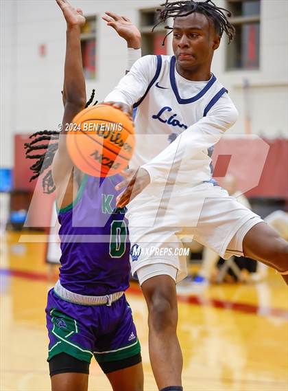 Thumbnail 2 in Lovett vs. KIPP Atlanta Collegiate (HIES MLK Classic) photogallery.