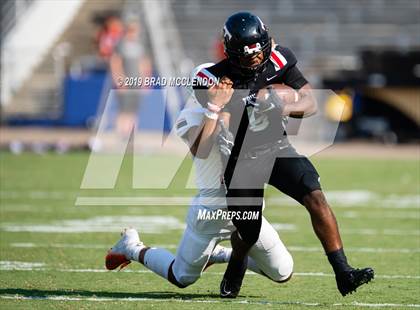 Thumbnail 3 in Sachse vs Trinity photogallery.