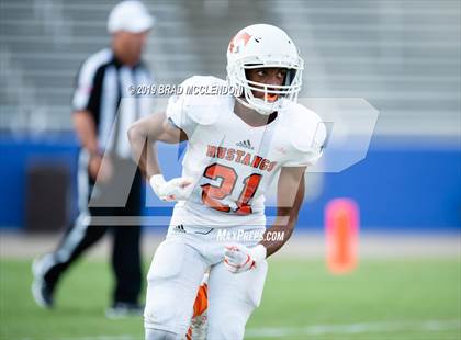 Thumbnail 2 in Sachse vs Trinity photogallery.