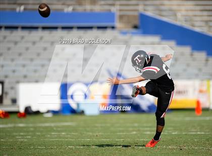 Thumbnail 1 in Sachse vs Trinity photogallery.