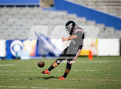 Thumbnail 3 in Sachse vs Trinity photogallery.