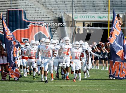 Thumbnail 3 in Sachse vs Trinity photogallery.