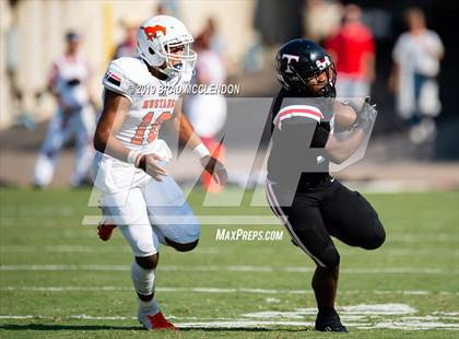 Thumbnail 2 in Sachse vs Trinity photogallery.